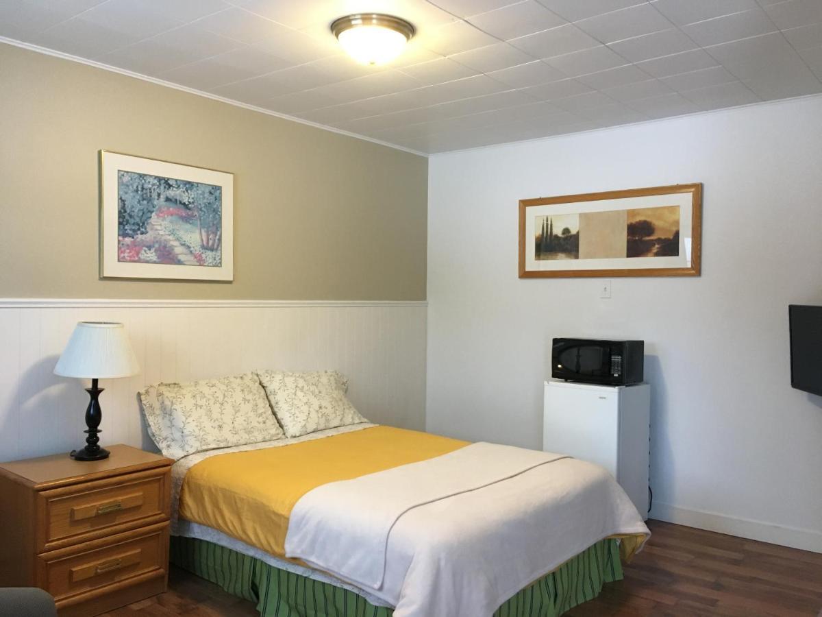 Le Sabre Motel 2*